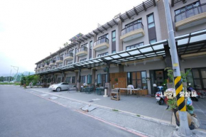 Отель Lambo Stay Inn  Tucheng District